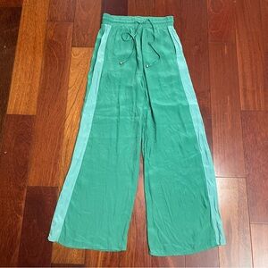 Manaola Hawaii Wide Leg Pants Green Pull On Beachy Coastal Women's Sz S B21